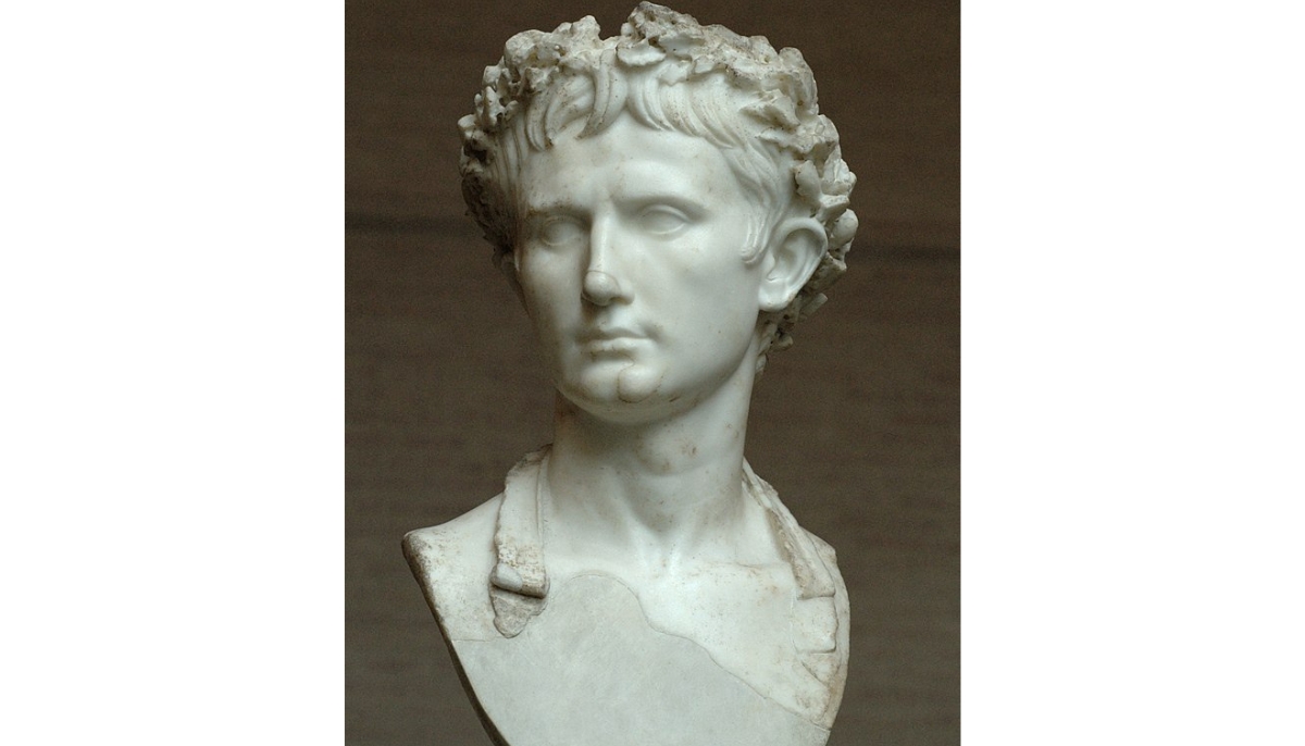 “Augustus Bevilacqua”. Bust of the emperor with the Civic Crown, period of his reign.