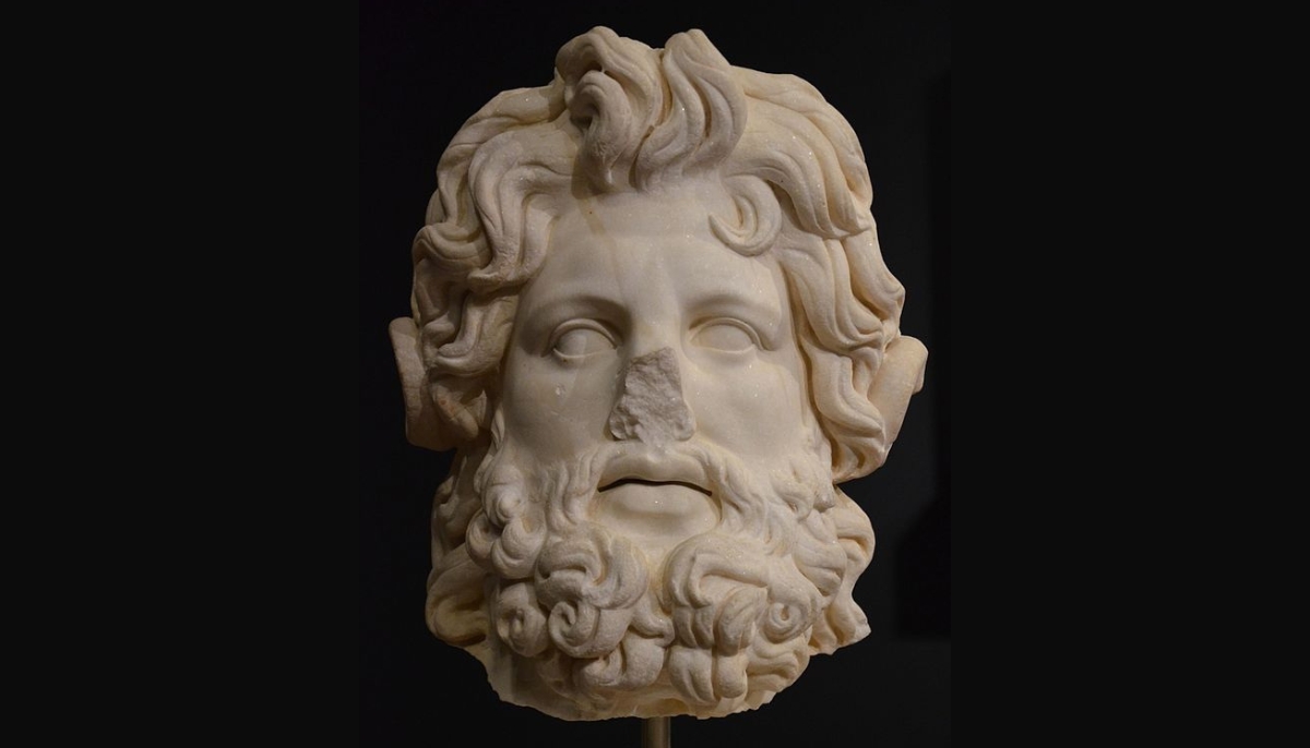 Head of a colossal statue of ram-horned Zeus Ammon, Roman Tunisia (?), AD 150-180, Liebieghaus, Frankfurt