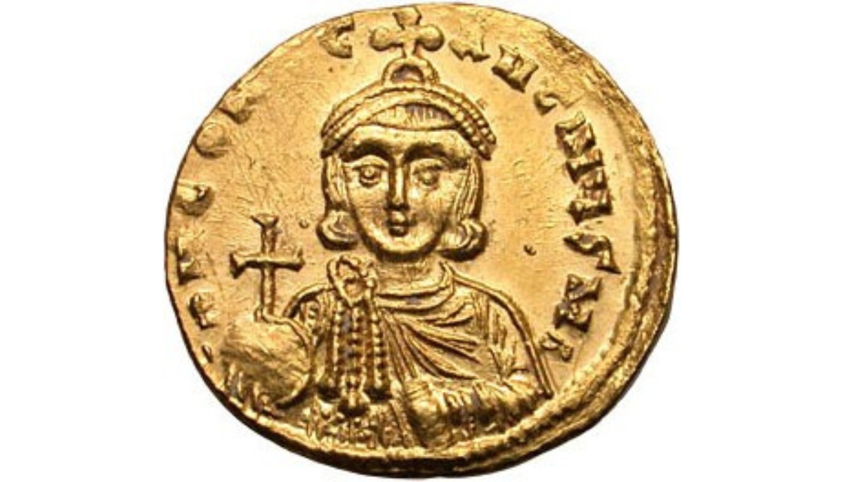 Solidus of Constantine V Copronymus.